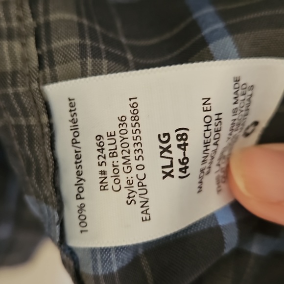 George Mens Blue, Gray, and black plaid short sleeve button down shirt - Picture 5 of 6